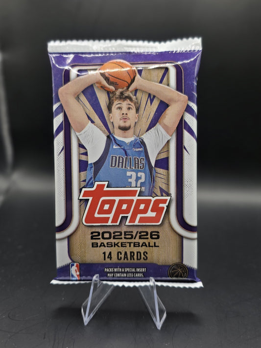 2025-26 Topps Flagship Basketball Trading Card Display Pack 14 Cards