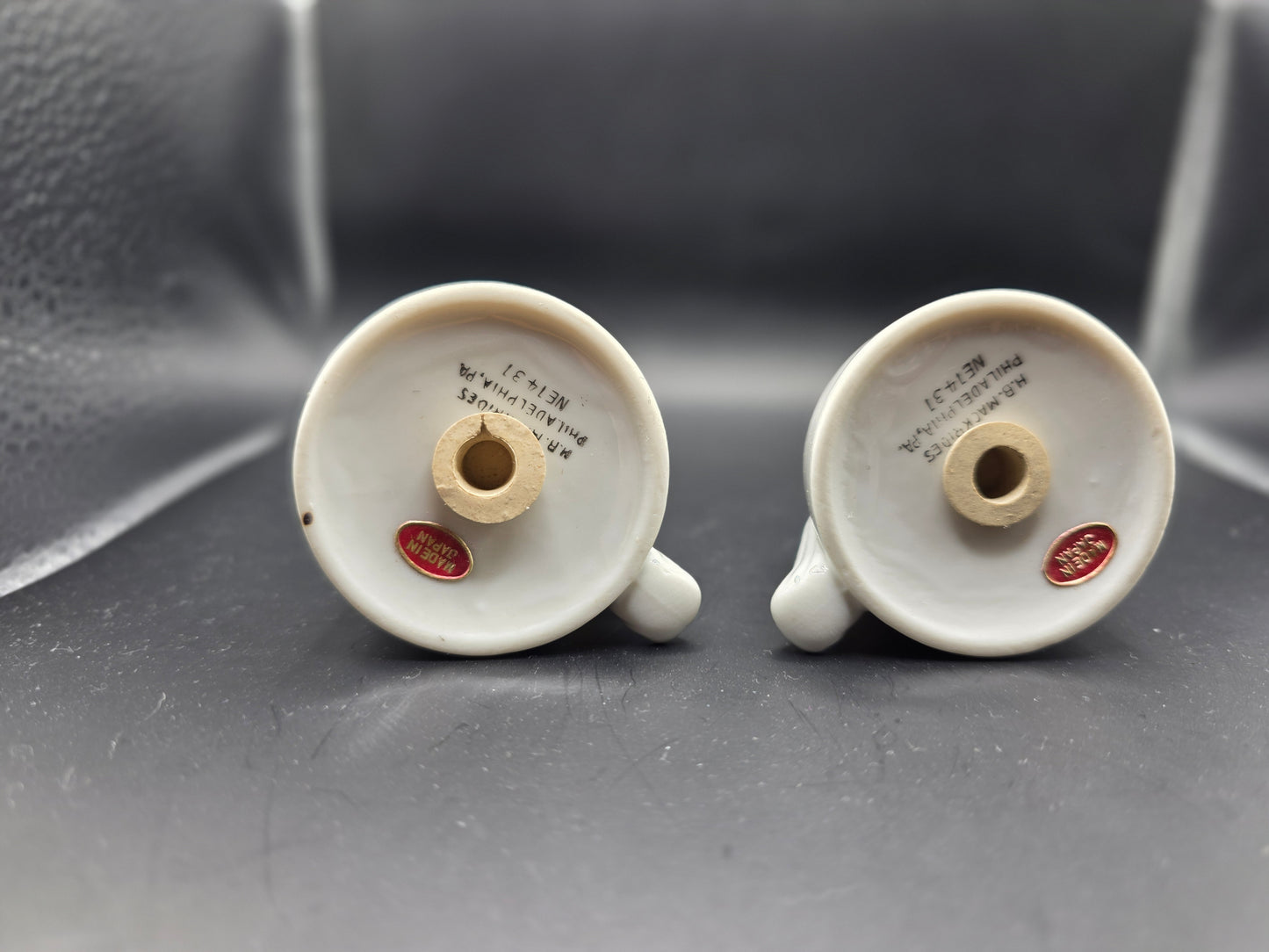VINTAGE LOSNA Ladies Oriental Shrine Fez Hat Salt & Pepper Shakers